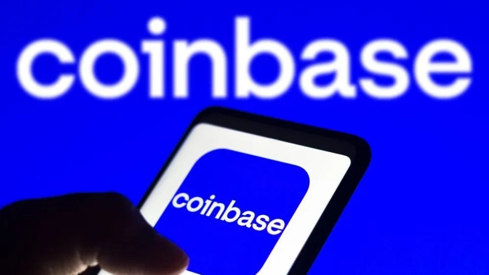 Coinbase Upgraded As Both Presidential Candidates Show Crypto Support; Analyst Sees Resilience Amid Regulatory Changes